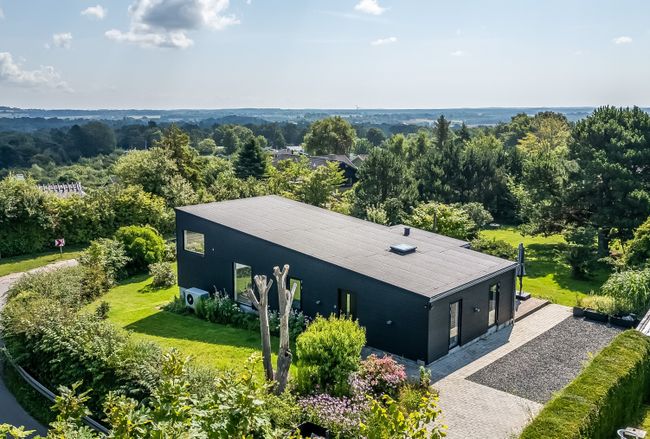 Vejby Strandvej 1, 3210 Vejby