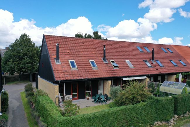Slåenbækken 5, Ny Hammersholt, 3400 Hillerød